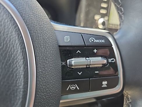 Certified 2023 Kia Sorento SX Prestige AWD/4WD image 14