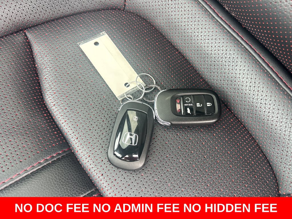 Used 2025 Honda Pilot Black Edition image 27