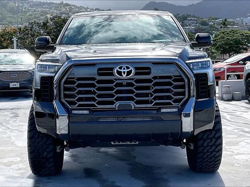 Used 2024 Toyota Tundra Platinum w/ TRD Off-Road Package AWD/4WD image 6