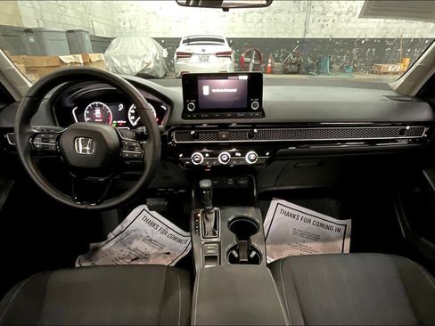 Used 2024 Honda Civic EX image 18