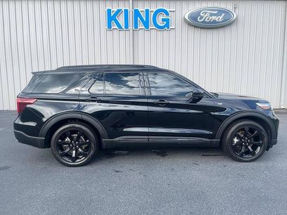 Certified 2024 Ford Explorer ST-Line w/ Class IV Trailer Tow Package