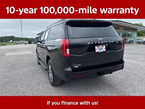 Used 2025 Ford Expedition Active AWD/4WD image 26
