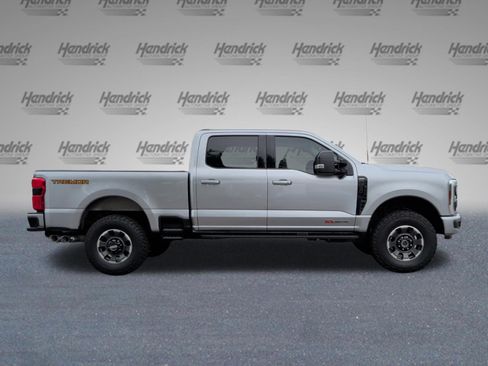 Used 2024 Ford F250 Lariat w/ Lariat Ultimate Package AWD/4WD image 6