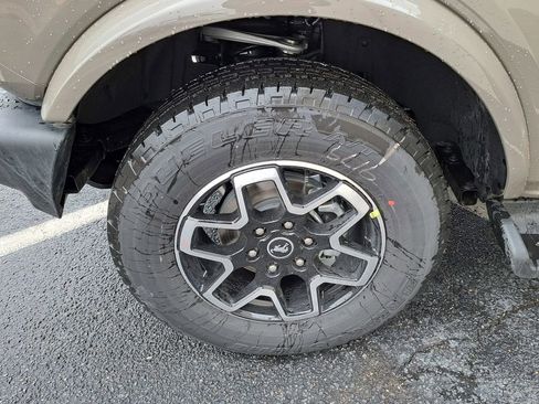 New 2026 Ford Bronco Outer Banks image 14