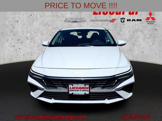 Used 2024 Hyundai Elantra SEL FWD video 2