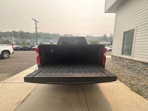 Used 2023 Chevrolet Silverado 1500 High Country w/ Technology Package AWD/4WD image 69