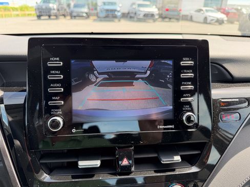 Used 2023 Toyota Camry LE FWD image 17