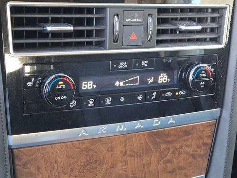 Used 2022 Nissan Armada SL image 19