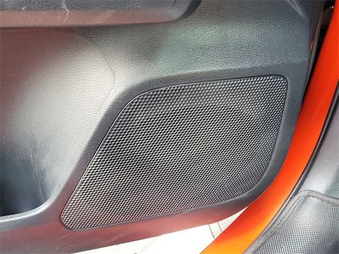 Used 2018 Toyota Tacoma SR5 image 33