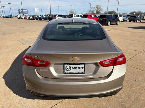 Used 2024 Chevrolet Malibu LT image 15