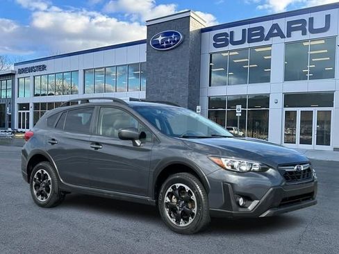 Used 2021 Subaru Crosstrek 2.0i Premium image 1