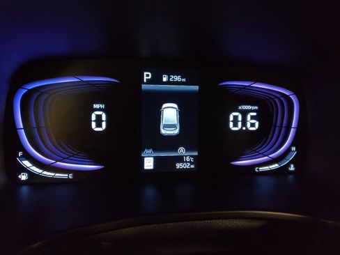 Used 2025 Kia Soul S image 23