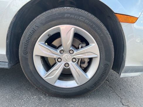 Used 2018 Honda Odyssey EX-L image 12