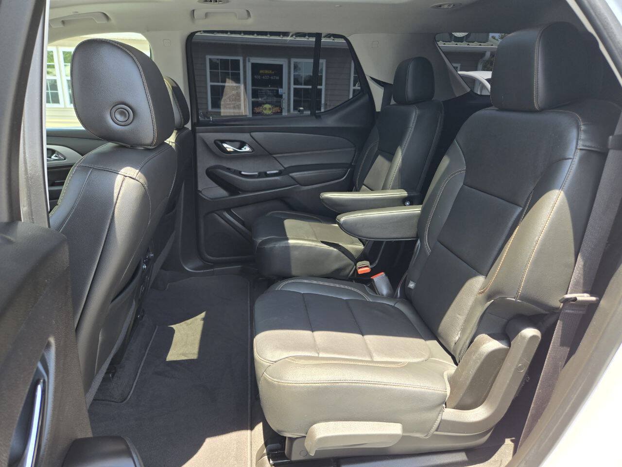 Used 2019 Chevrolet Traverse LT w/ LT Premium Package FWD image 41