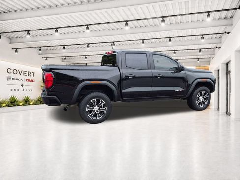 Used 2023 GMC Canyon AT4 w/ AT4 Premium Package AWD/4WD image 15