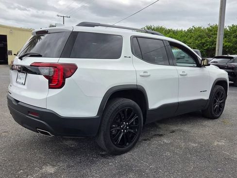 Used 2022 GMC Acadia SLE w/ Driver Convenience Package FWD image 15