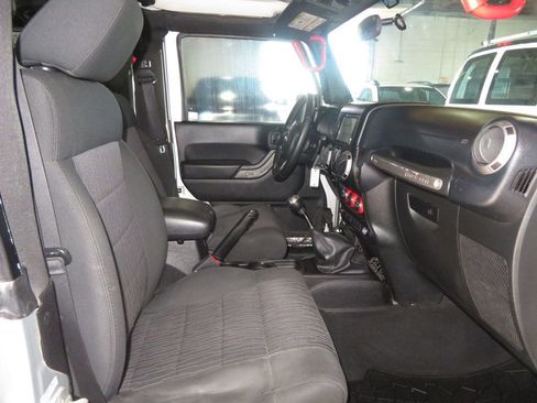Used 2012 Jeep Wrangler Sport image 26