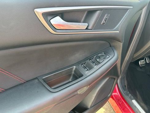 Certified 2023 Ford Edge ST-Line AWD/4WD image 18