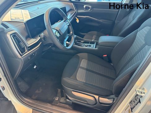 New 2026 Kia Sorento LX FWD image 9