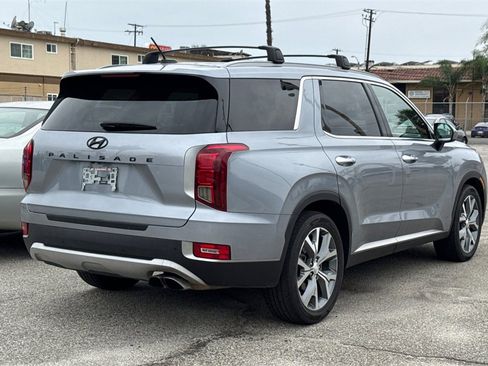 Used 2020 Hyundai Palisade SEL image 3