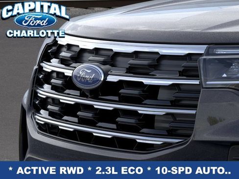 New 2026 Ford Explorer Active RWD image 18