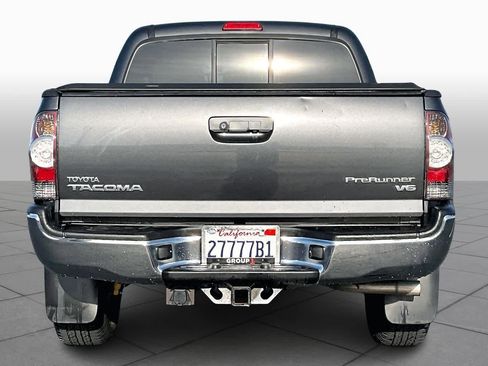 Used 2011 Toyota Tacoma PreRunner image 5