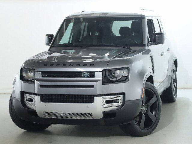 Used 2023 Land Rover Defender 110 SE AWD/4WD image 3