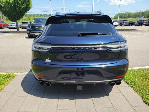 Used 2021 Porsche Macan Turbo AWD/4WD image 6
