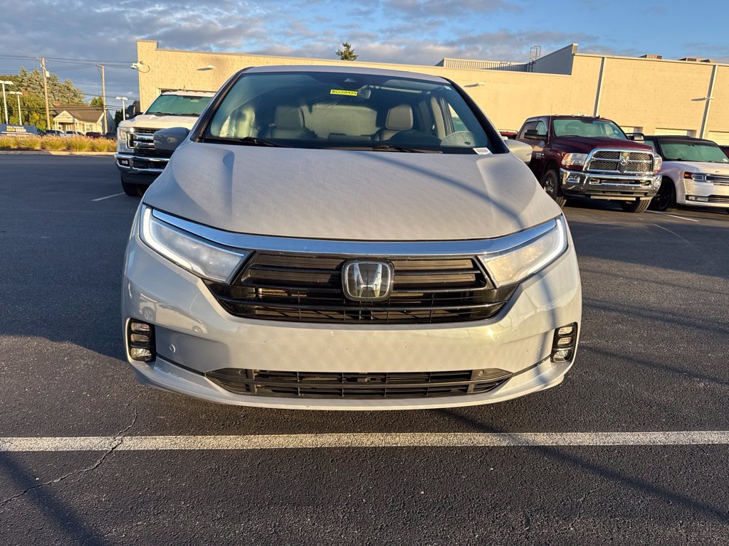 Used 2023 Honda Odyssey Touring image 8