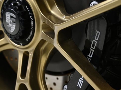 Used 2025 Porsche 911 GT3 image 32