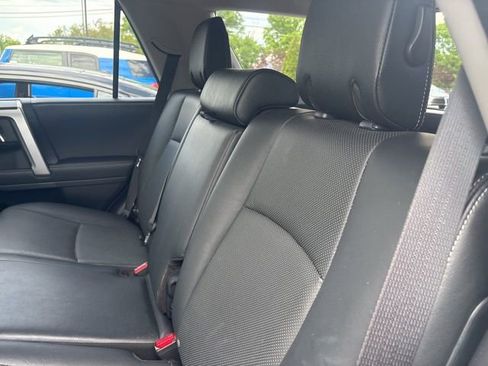 Used 2020 Toyota 4Runner Limited AWD/4WD image 5