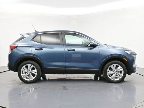 Used 2025 Buick Encore GX Preferred w/ Comfort Package AWD/4WD image 6