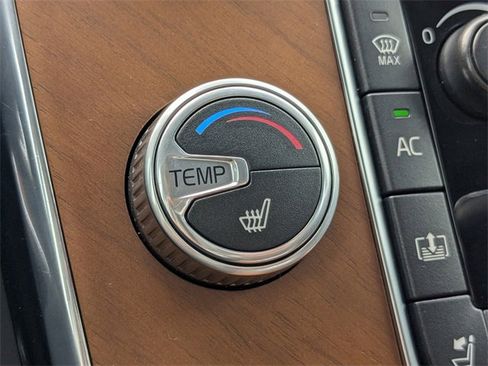 Used 2017 Volvo S60 T5 Inscription Platinum image 24