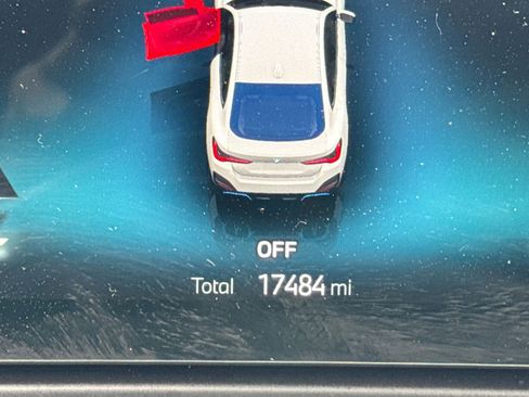 Used 2023 BMW i4 eDrive40 w/ M Sport Package image 19