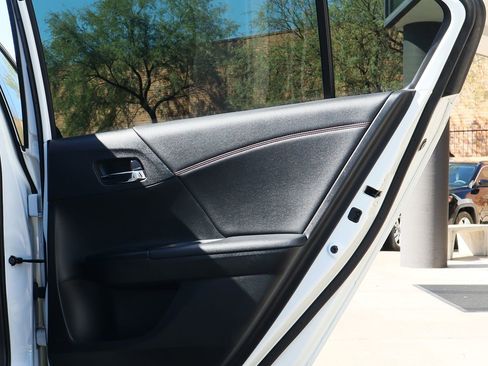 Used 2017 Honda Accord Sport Special Edition image 26