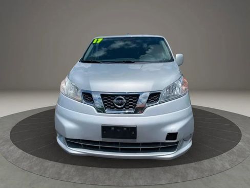 Used 2017 Nissan NV200 SV w/ Technology Package image 2