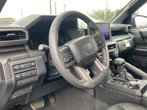 New 2026 Toyota 4Runner SR5 image 9