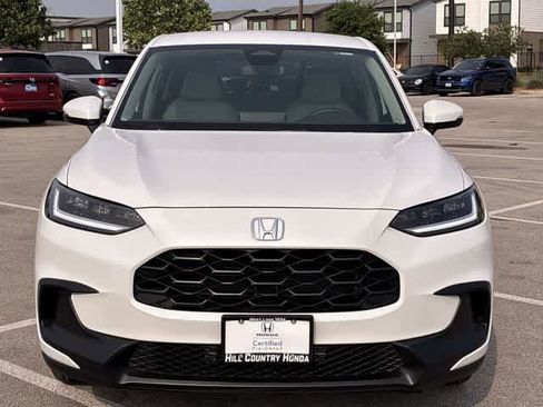 Used 2026 Honda HR-V LX image 9