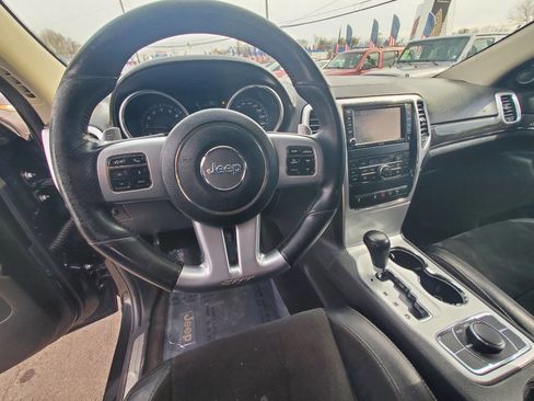 Used 2013 Jeep Grand Cherokee SRT8 image 10