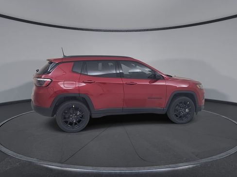 New 2026 Jeep Compass Latitude image 16