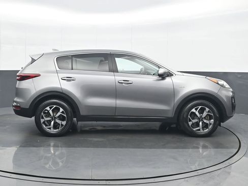 Used 2020 Kia Sportage LX AWD/4WD image 7
