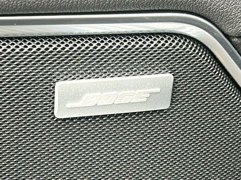 New 2026 GMC Sierra 1500 SLT w/ SLT Premium Package image 17