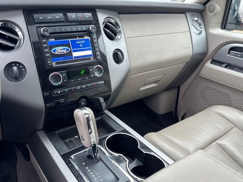 Used 2014 Ford Expedition EL Limited w/ Equipment Group 301A image 8