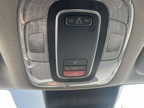 Used 2024 Hyundai Elantra SEL FWD image 22
