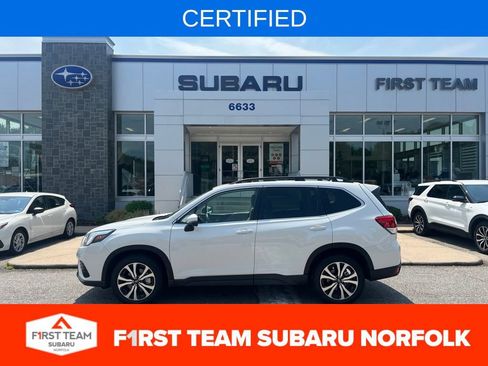 Used 2023 Subaru Forester Limited AWD/4WD image 1