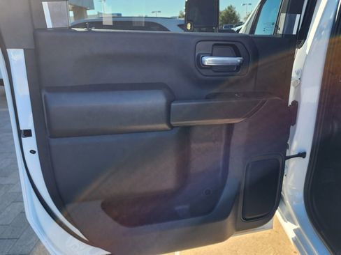 New 2026 GMC Sierra 2500 Pro w/ Convenience Package image 42