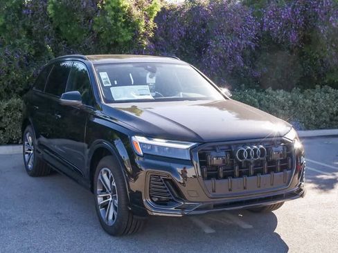 New 2026 Audi Q7 2.0T Premium image 3