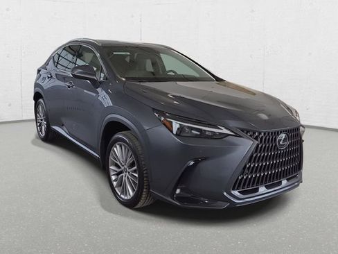 Used 2024 Lexus NX 350 AWD image 3