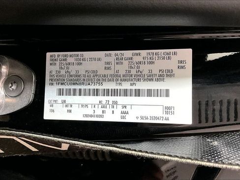 Used 2024 Ford Escape ST-Line image 30