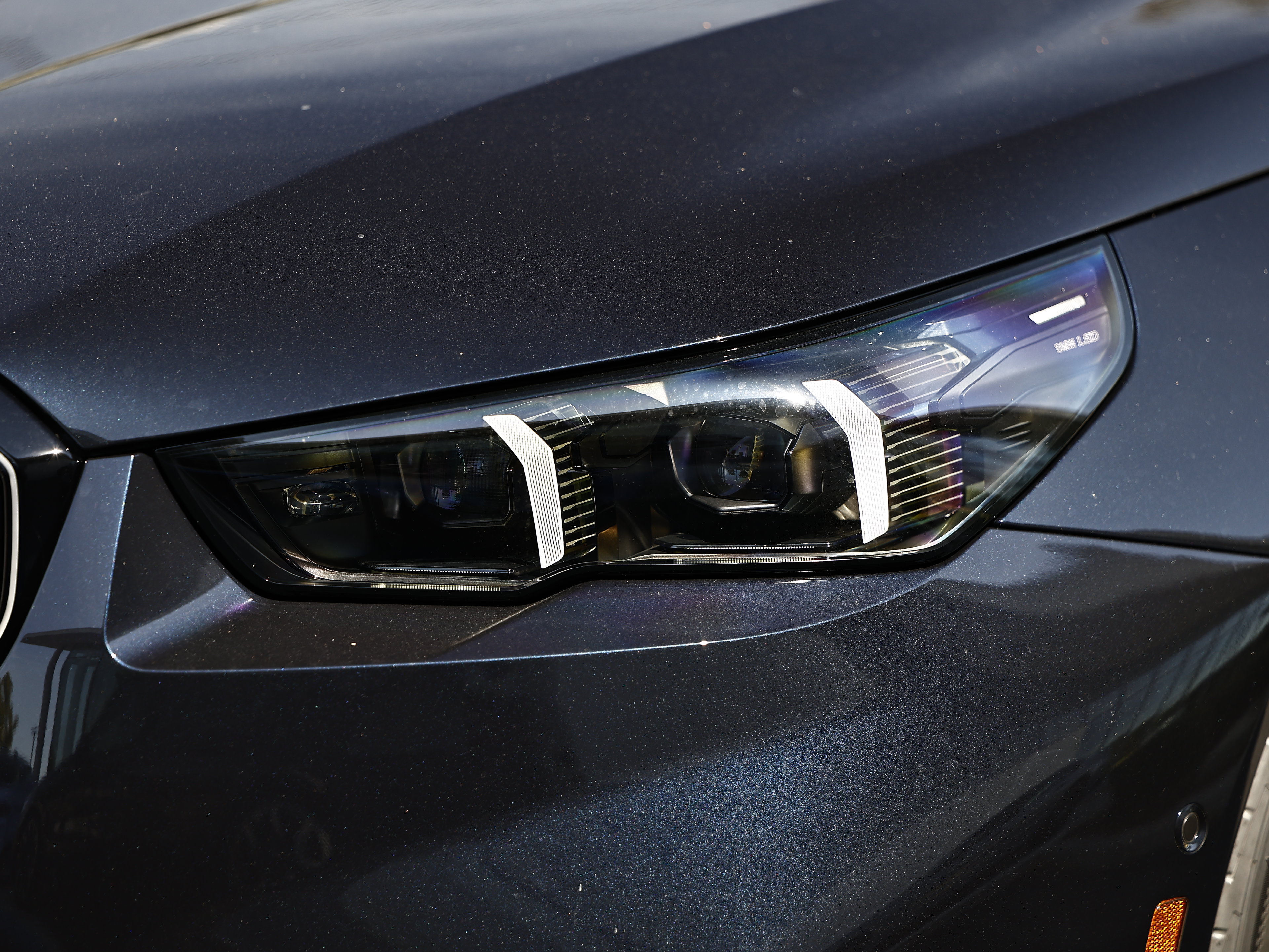 New 2027 BMW M5 w/ Executive Package AWD/4WD image 14